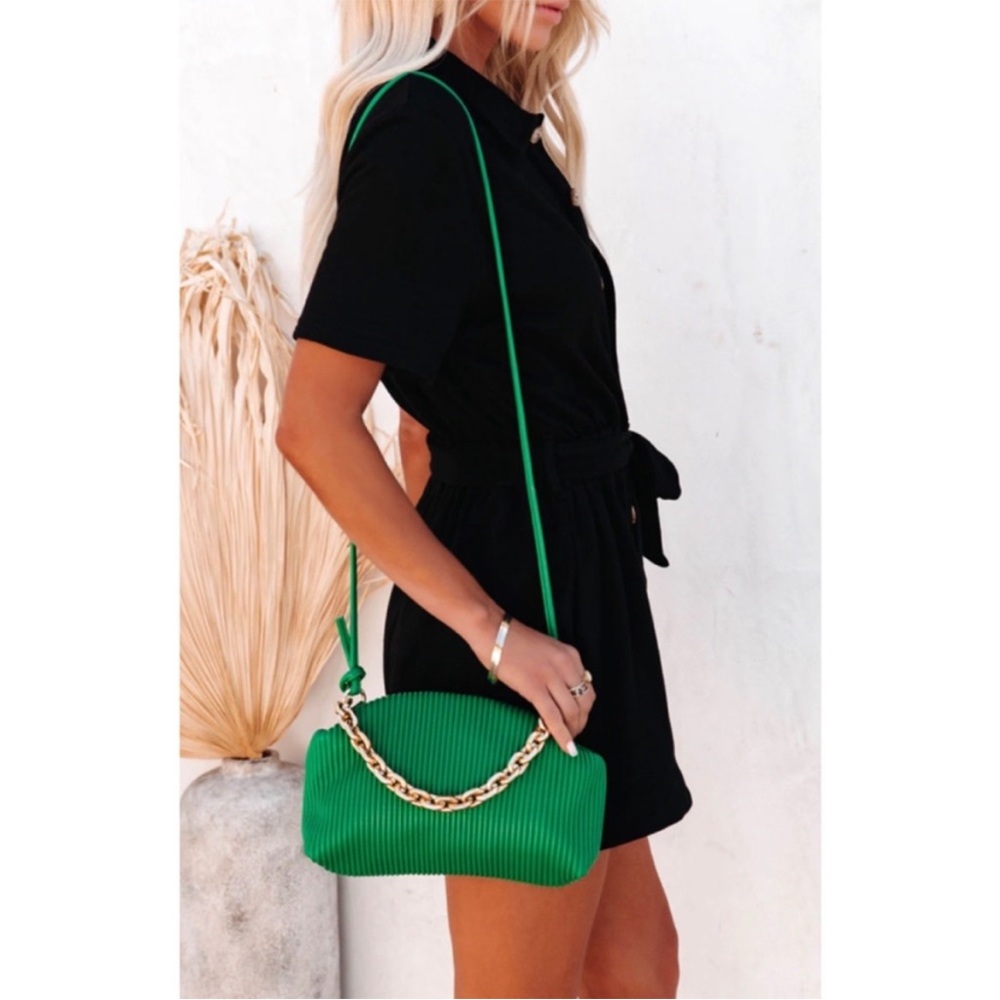 VICI BARCELONA CROSSBODY CHAIN POUCH BAG - Picture 2 of 5